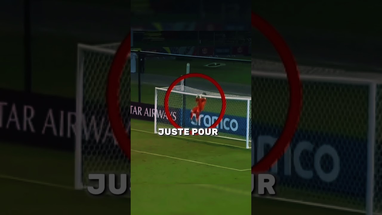 Mais pourquoi ce gardien fait des traction??🤣#football #ligue1 #foot #viralvideo