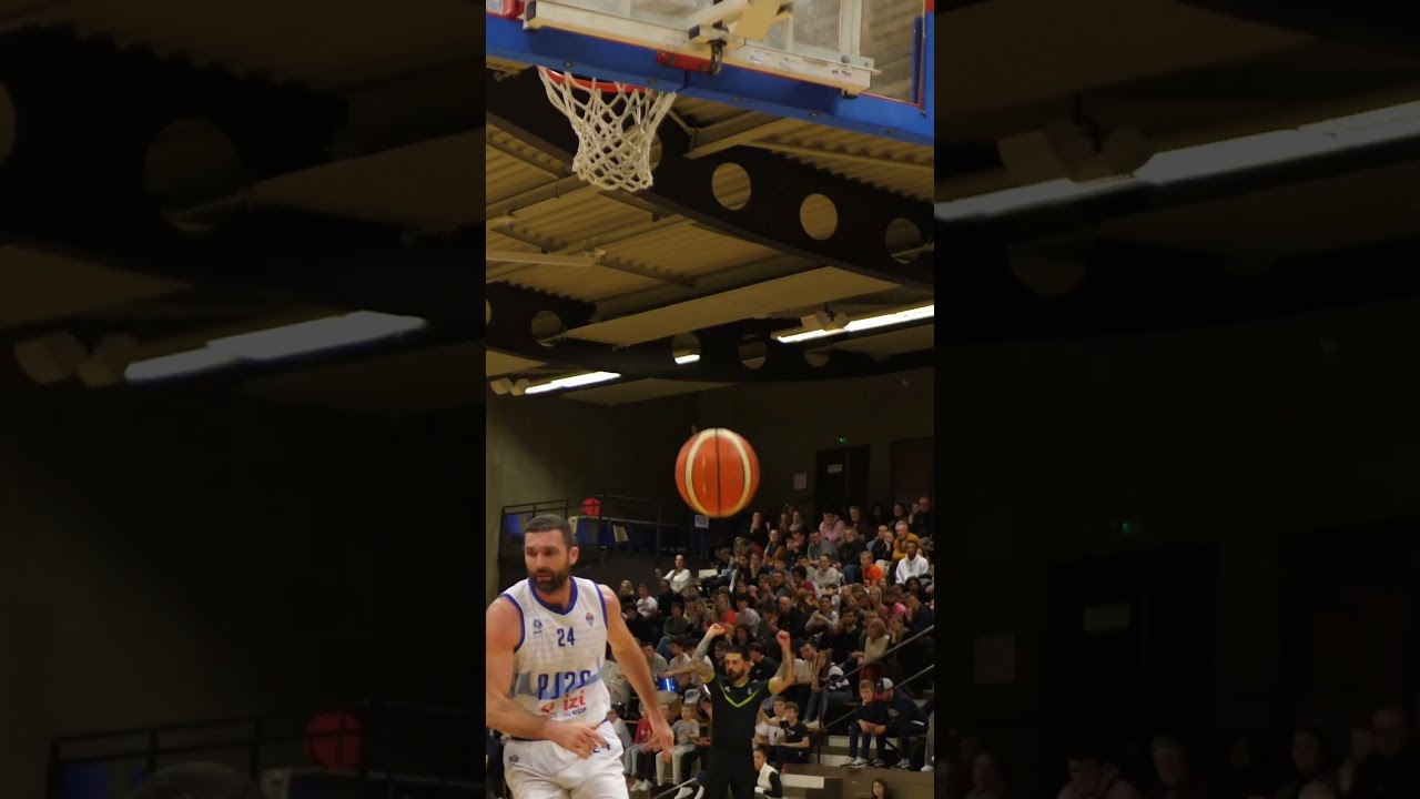 La distance n’a pas l’air d’être un facteur perturbateur pour Antoine Chamu !! ☄️🏀🔥