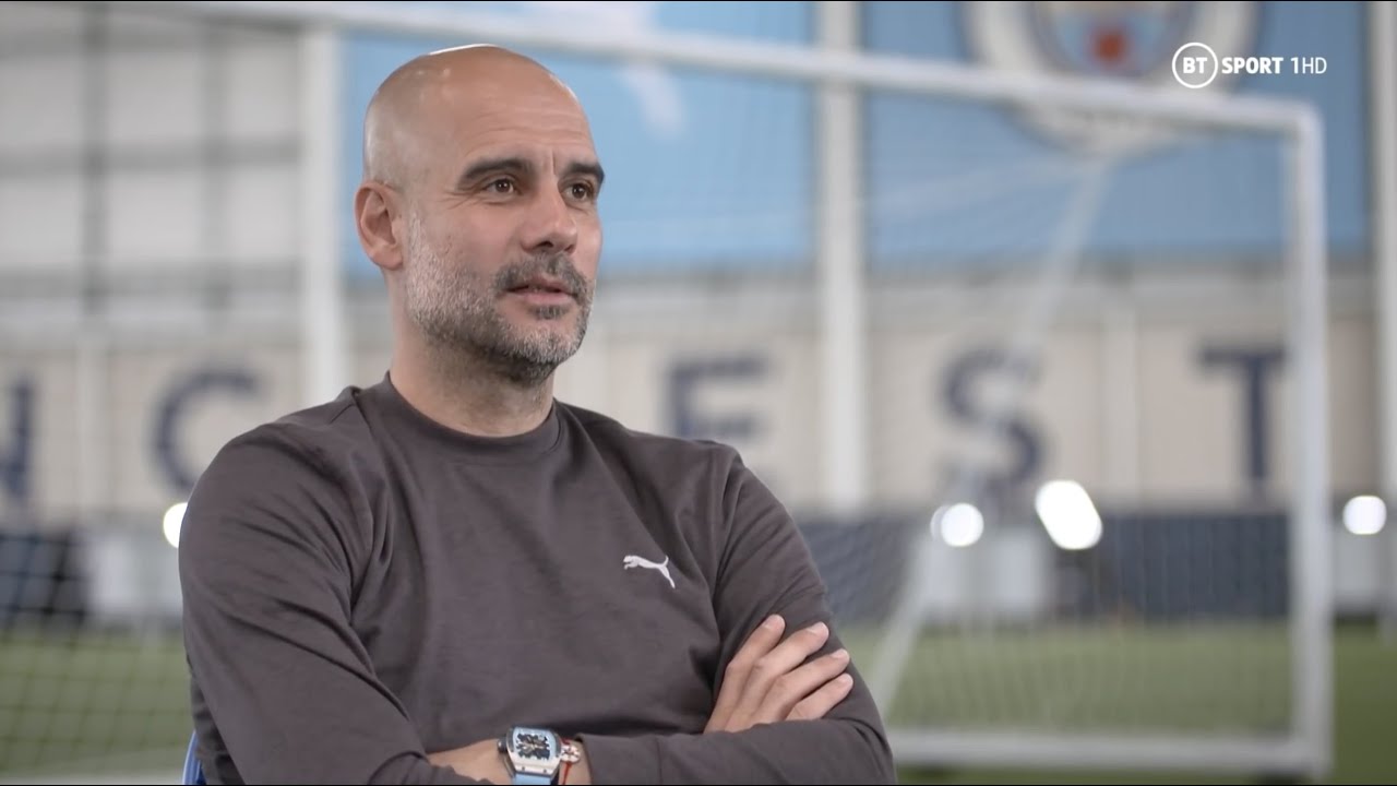 Pourquoi Guardiola aime jouer avec un “faux 9”
